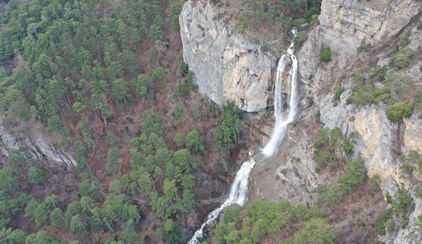 Вид на водопад Учан-Су