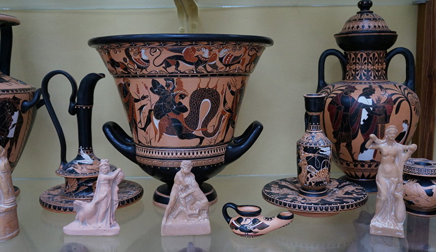 Экспонаты музея-мастерской «Античная Горгиппия»